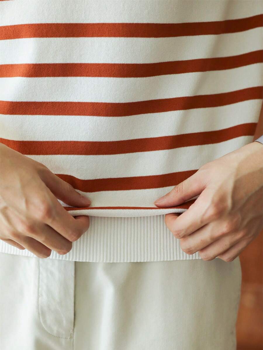 Chemise décontractée à rayures et col ras du cou - Mode masculine au quotidien