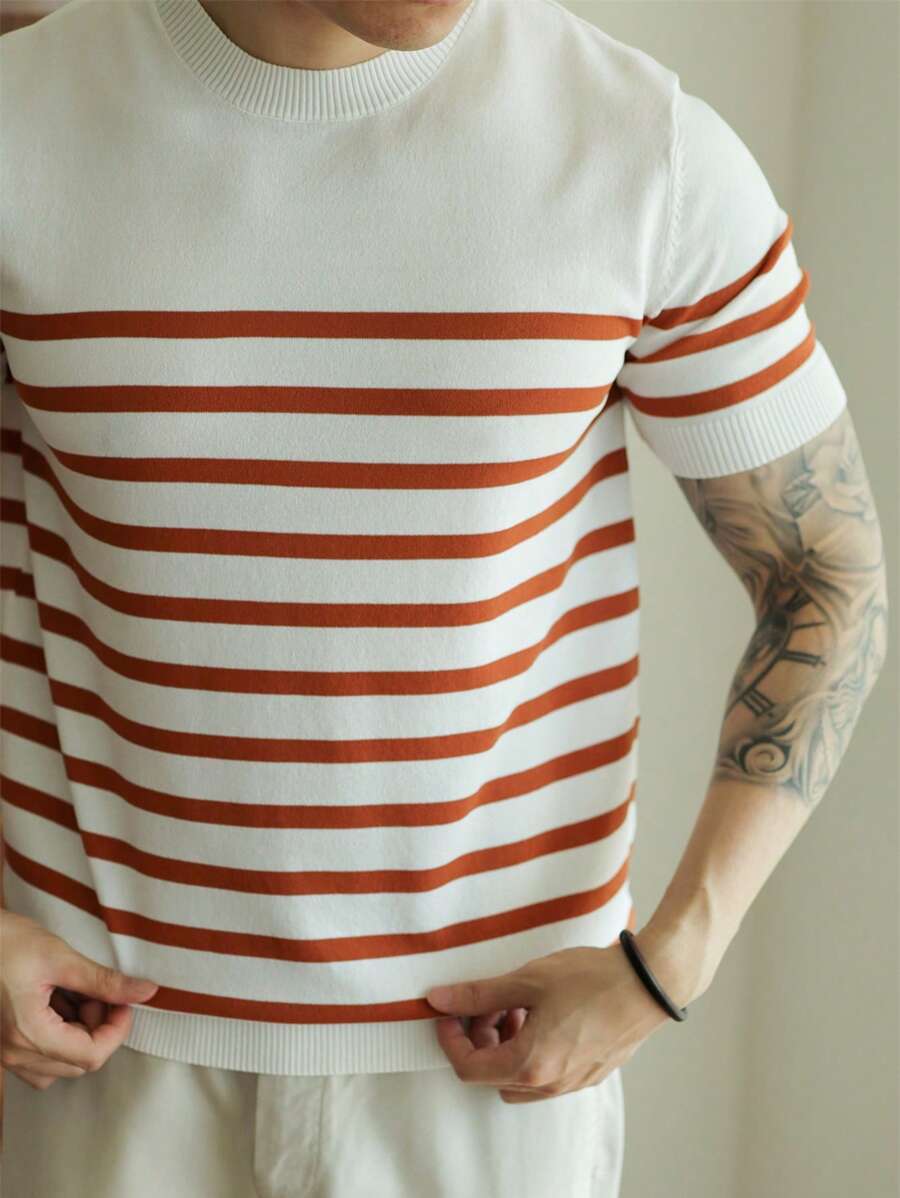 Chemise décontractée à rayures et col ras du cou - Mode masculine au quotidien