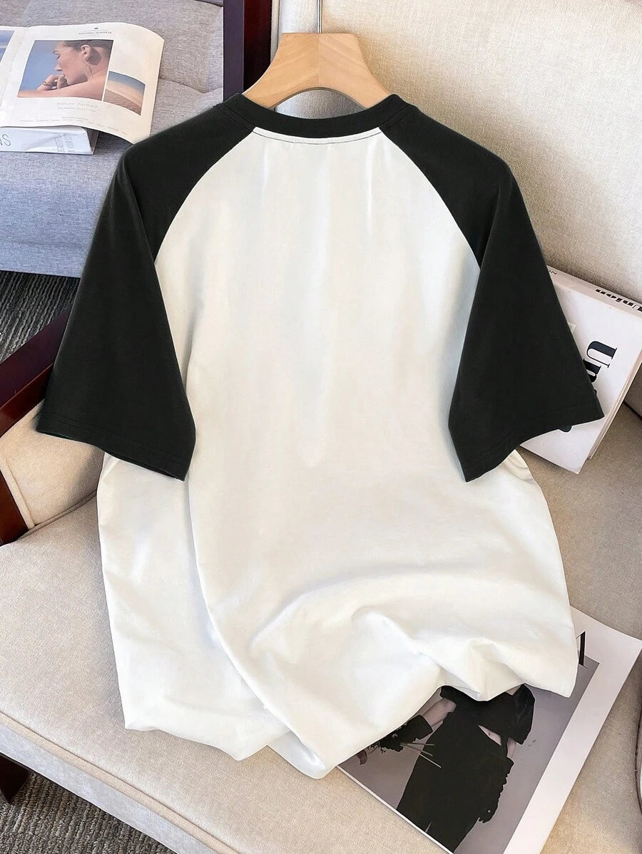 Chemise à col rond manches raglan avec imprimé graphique tendance