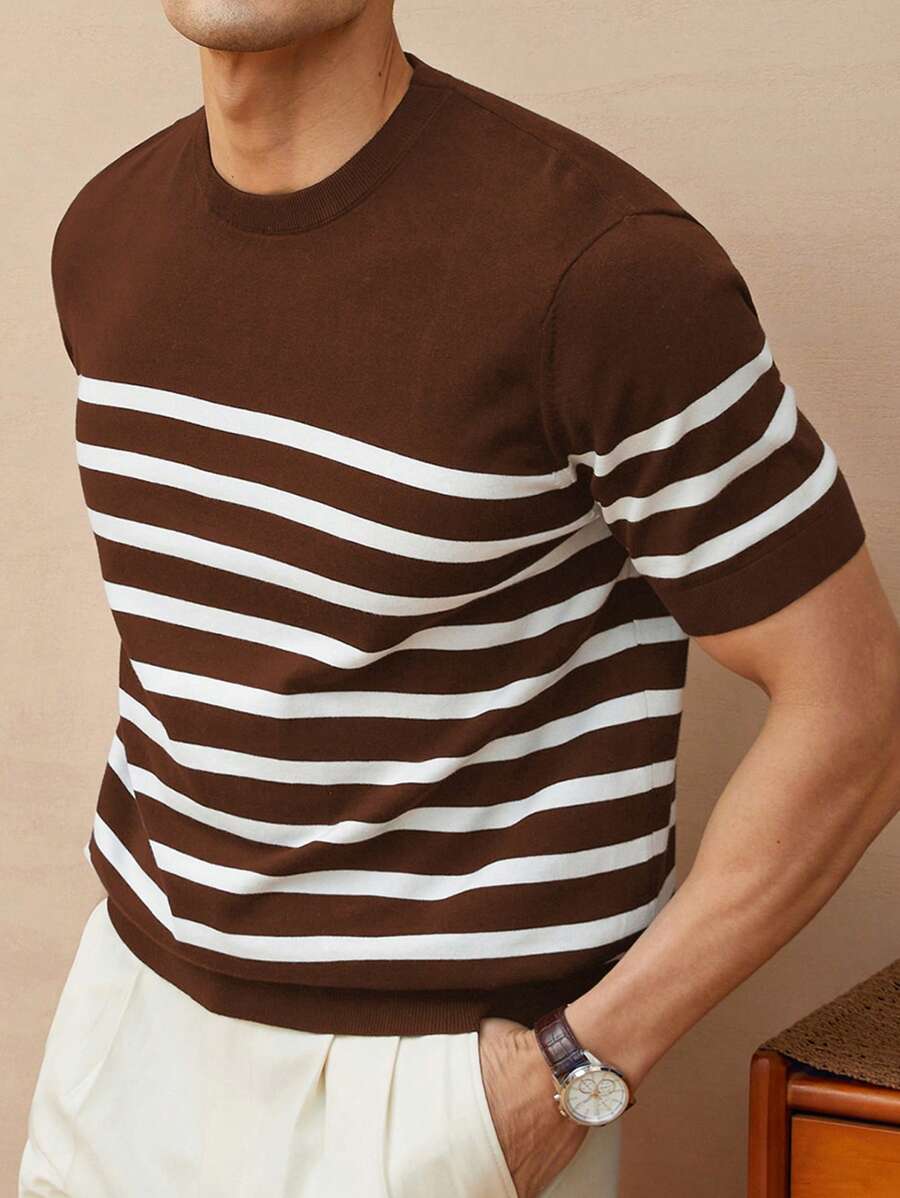 Chemise décontractée à rayures et col ras du cou - Mode masculine au quotidien