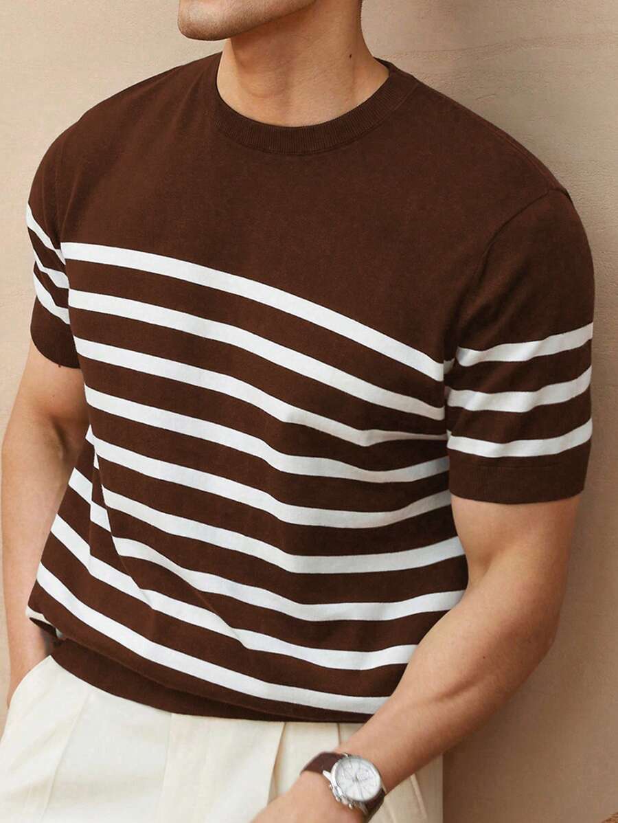 Chemise décontractée à rayures et col ras du cou - Mode masculine au quotidien