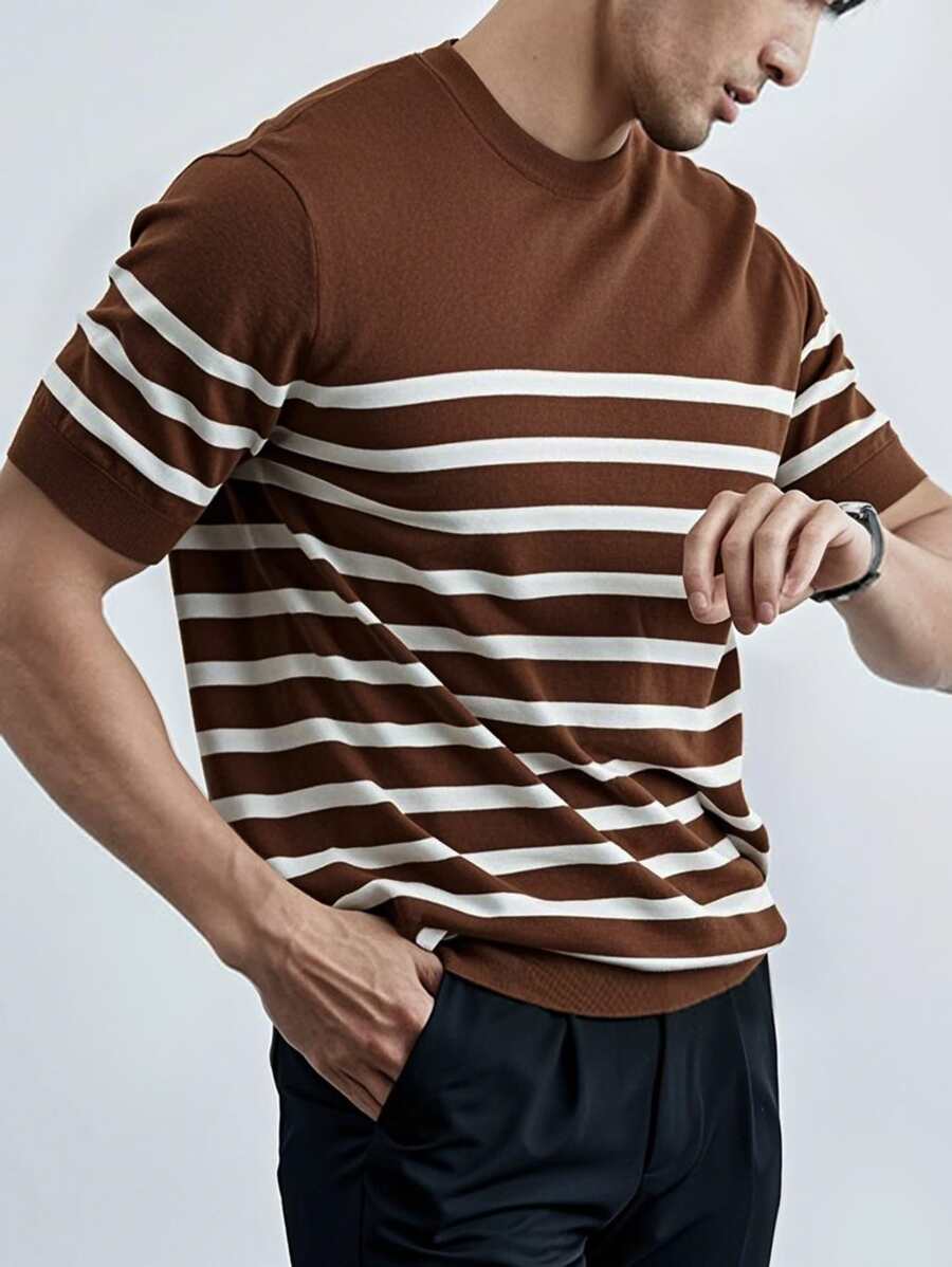 Chemise décontractée à rayures et col ras du cou - Mode masculine au quotidien
