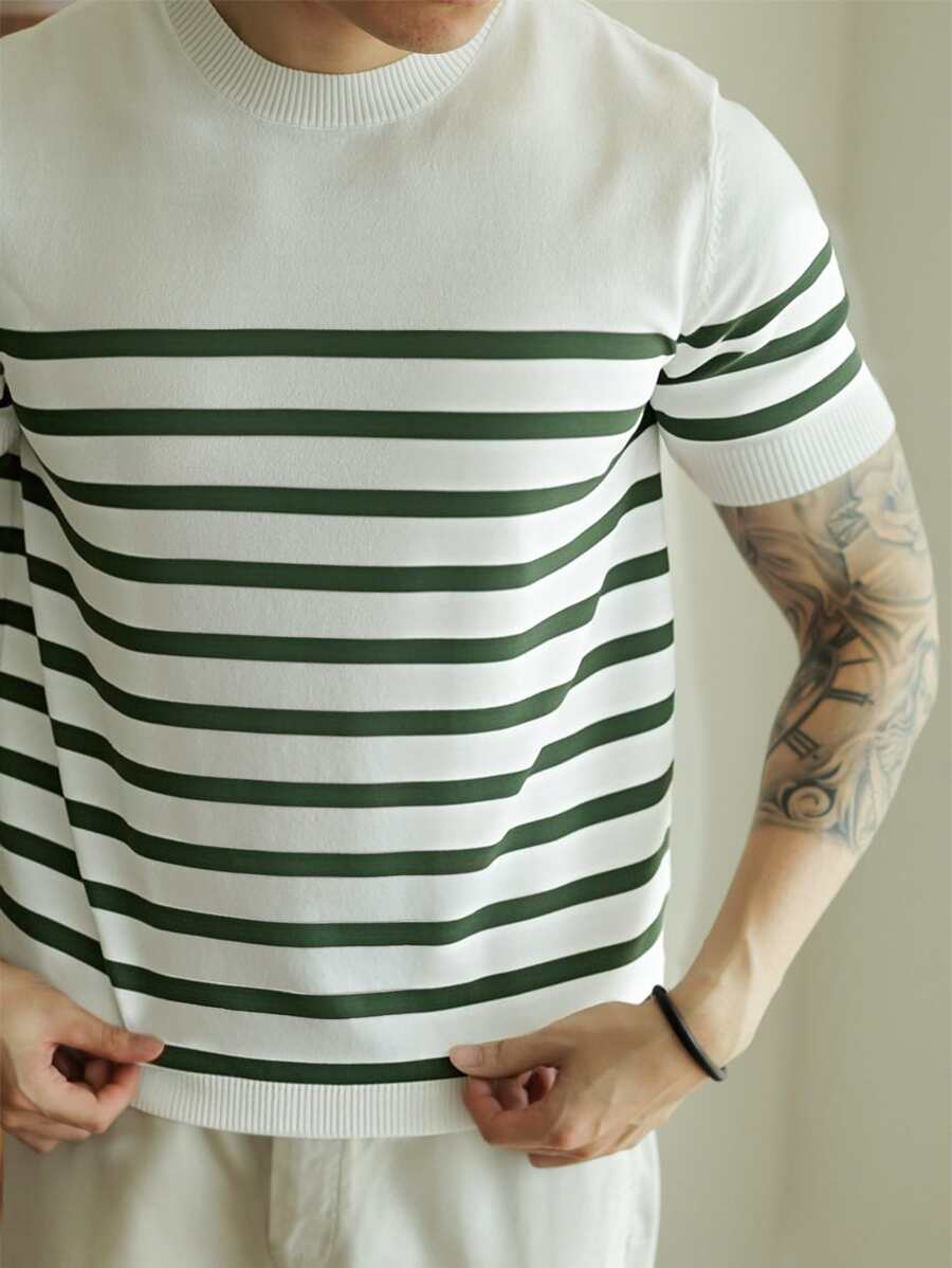 Chemise décontractée à rayures et col ras du cou - Mode masculine au quotidien