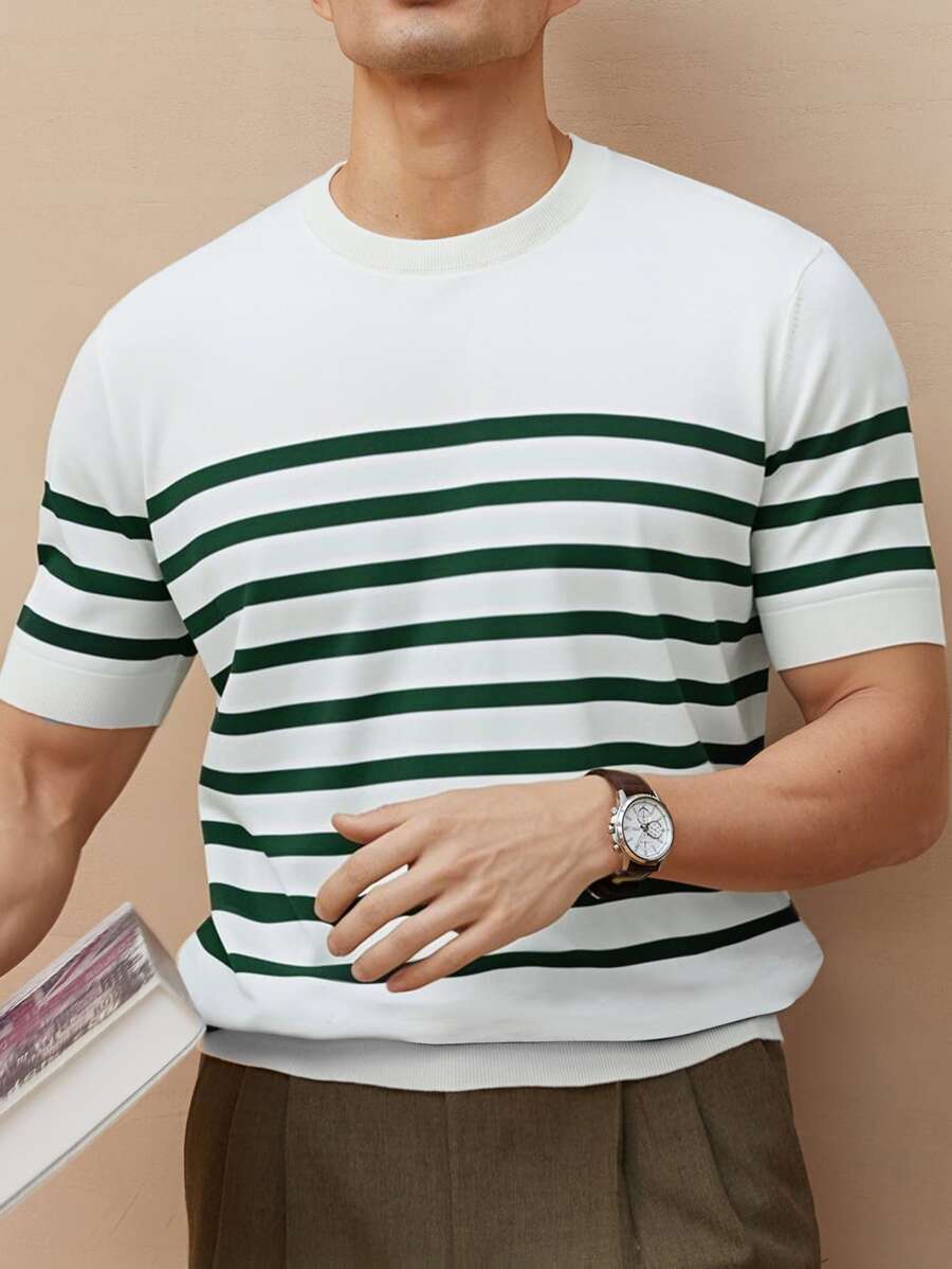 Chemise décontractée à rayures et col ras du cou - Mode masculine au quotidien