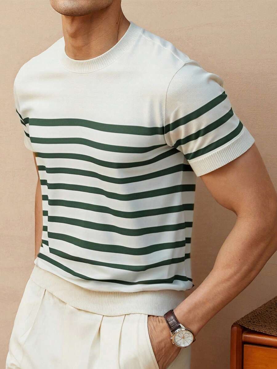 Chemise décontractée à rayures et col ras du cou - Mode masculine au quotidien