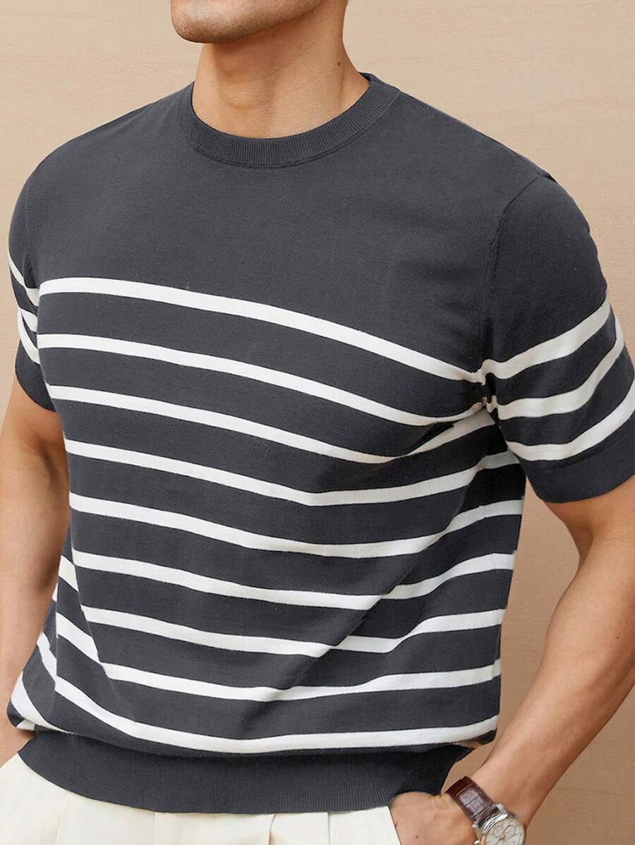 Chemise décontractée à rayures et col ras du cou - Mode masculine au quotidien