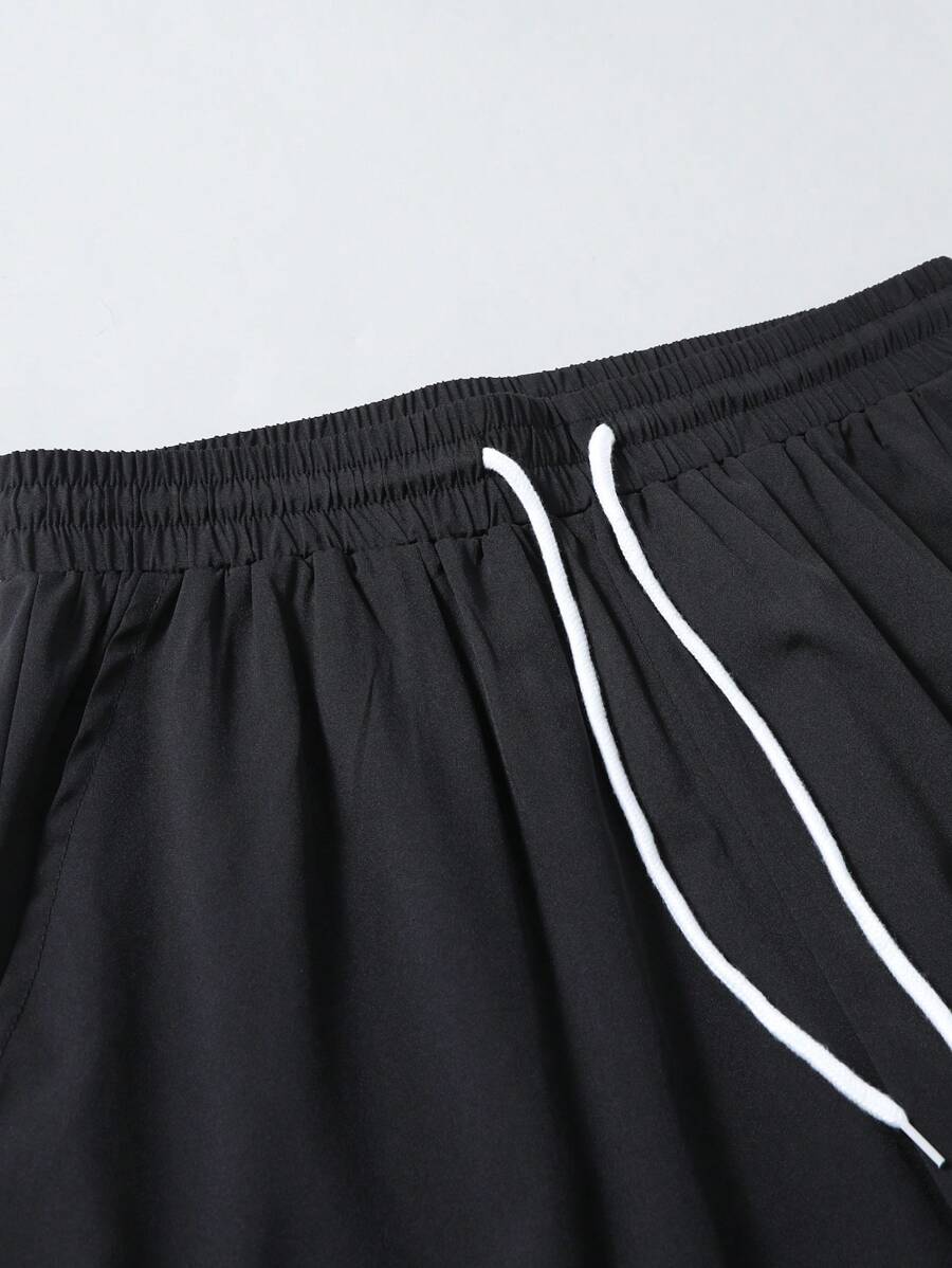 Deux ensembles pièces imprimé graphique moderne pour homme - vêtements d'été
