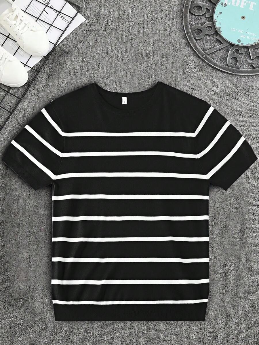 Chemise décontractée à rayures et col ras du cou - Mode masculine au quotidien