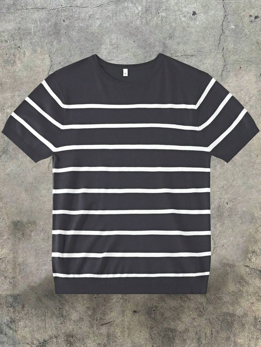Chemise décontractée à rayures et col ras du cou - Mode masculine au quotidien