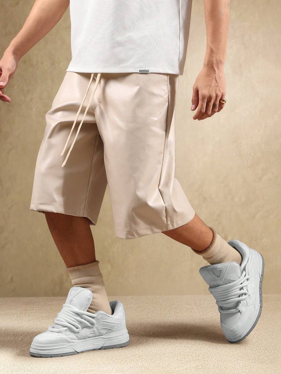 Bermuda large en similicuir avec cordon de serrage – Urban Athleisure pour homme