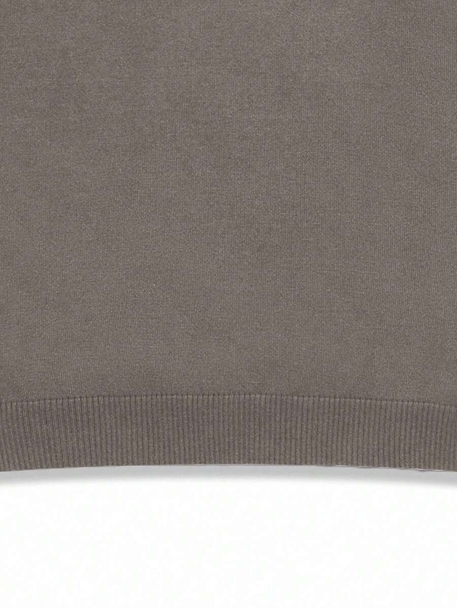 Chemise à rayures décontractée à col ras du cou et manches courtes pour homme