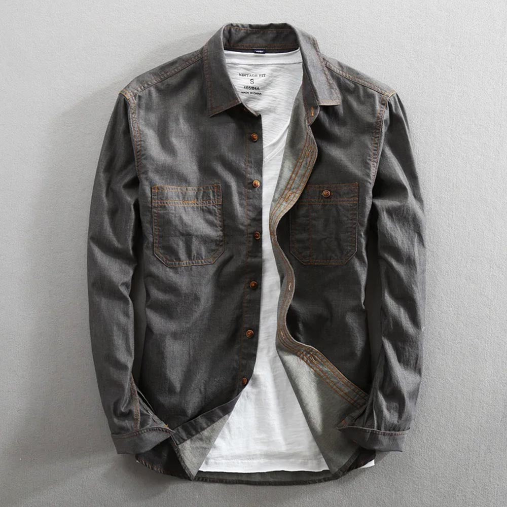 Chemise boutonnée en coton à manches longues avec deux poches poitrine pour homme