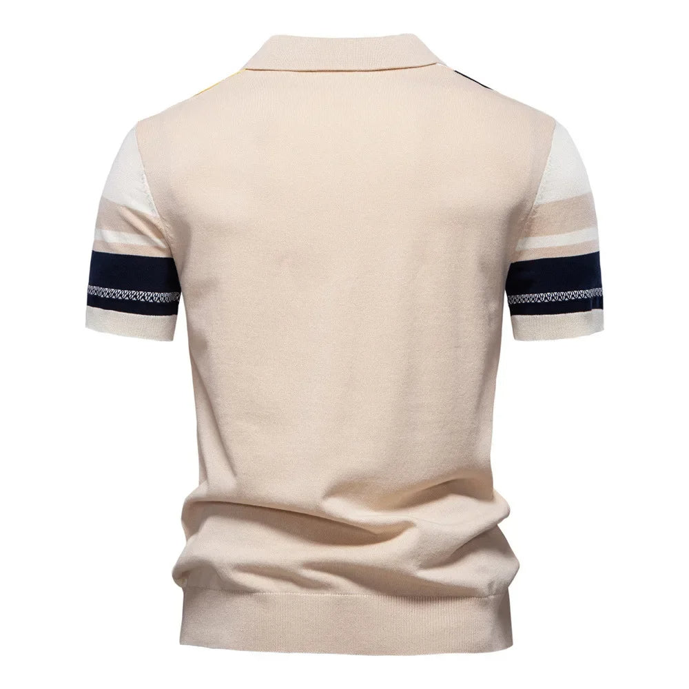Chemise au crochet rayée à manches courtes avec col et patte de boutonnage