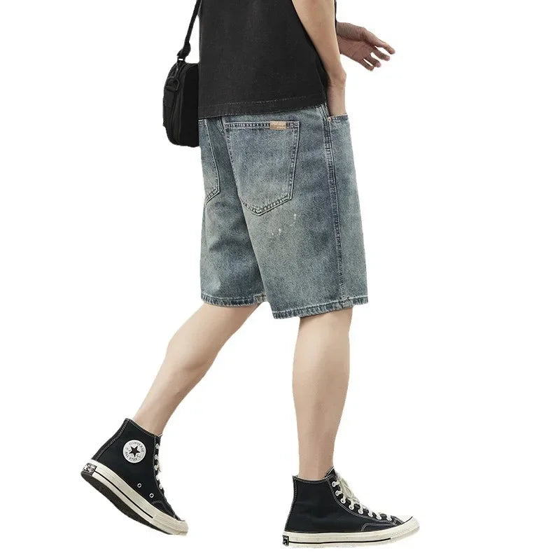 Jorts amples de style rétro américain avec des détails streetwear tendance