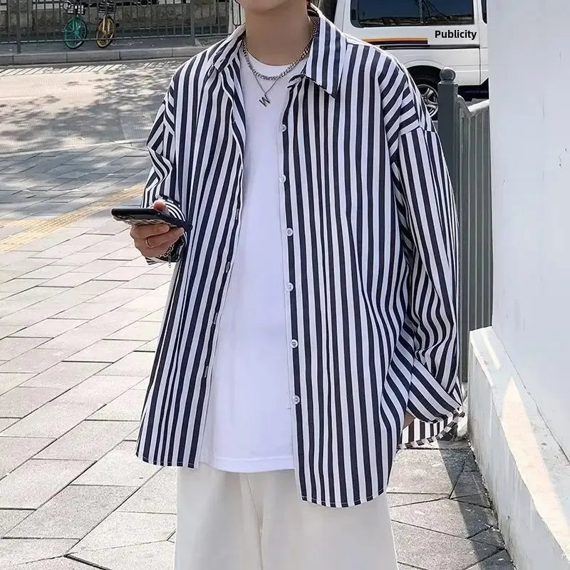 Chemises boutonnées à manches longues et rayures coupe ample pour homme