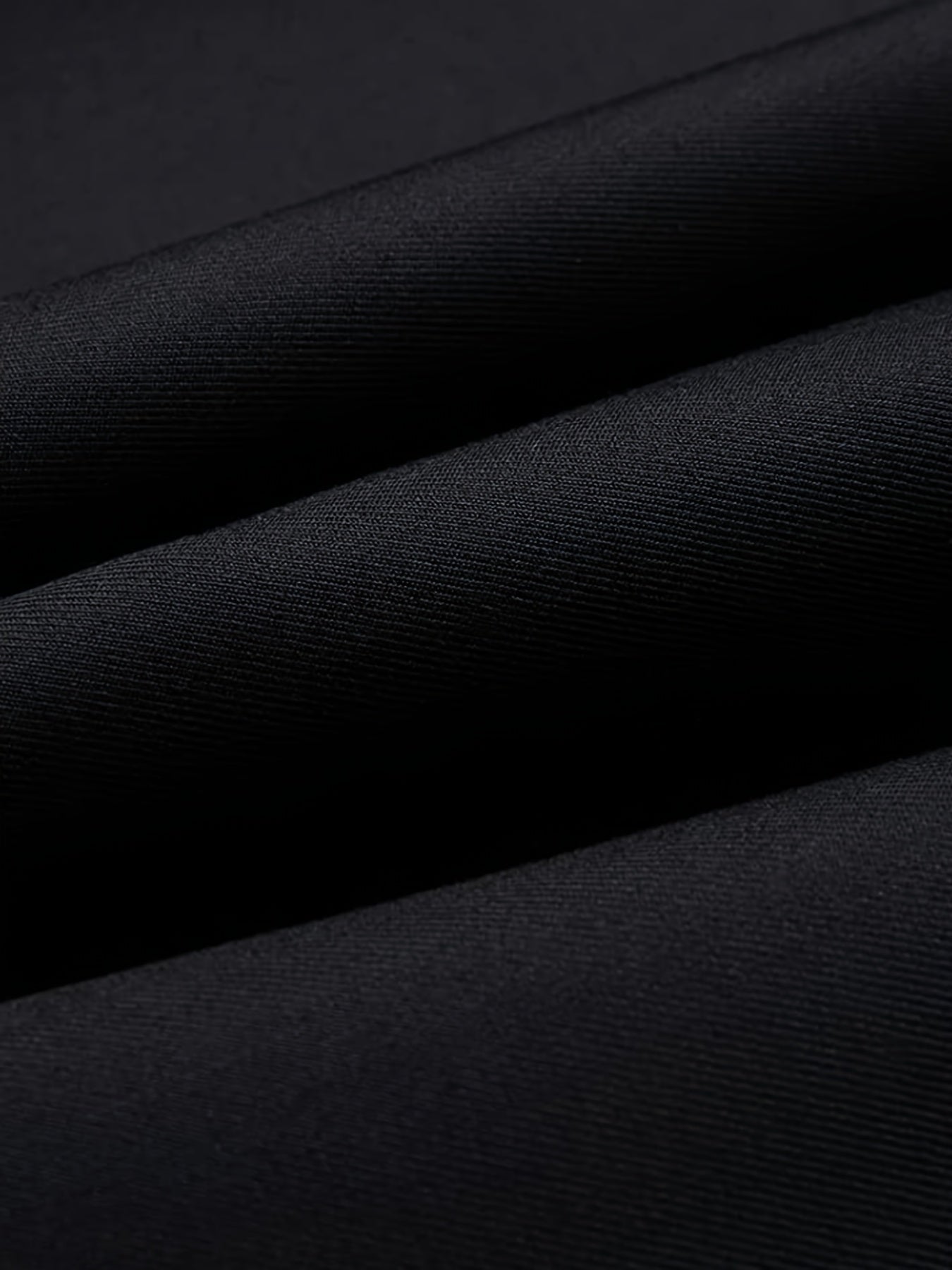 Smoking noir à col en V pour homme - Coupe slim décontractée et élégante