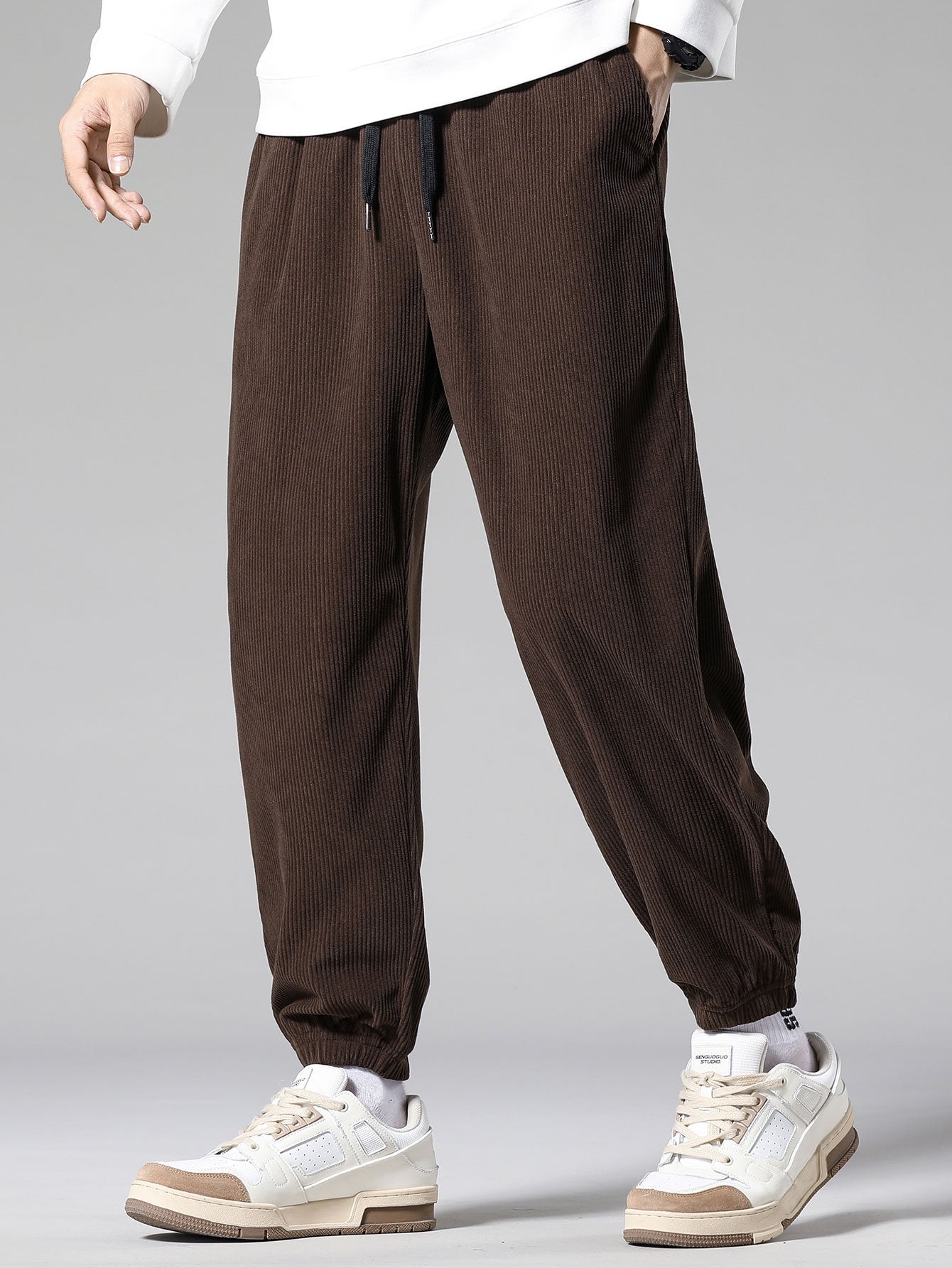 Pantalon de survêtement en velours côtelé avec cordon de serrage pour homme
